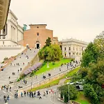 Palazzo Massimo Boutique Piazza Venezia 4*