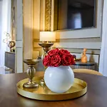 Palazzo Massimo Boutique Piazza Venezia Guest house 4*