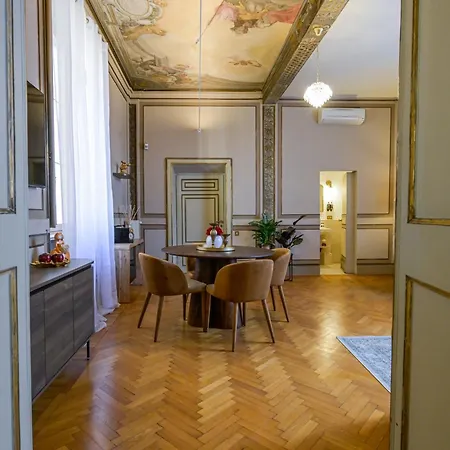 Gæstehus Palazzo Massimo Boutique Piazza Venezia